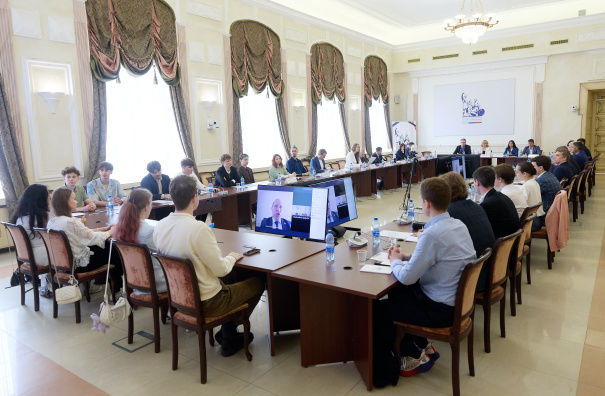 Подведены итоги всероссийского интенсива по подготовке кадров для отрасли беспилотных систем